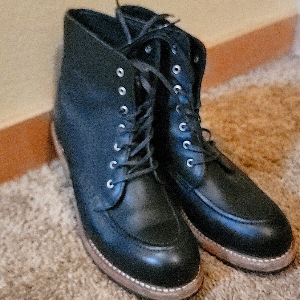 Red Wing Boots - Clara